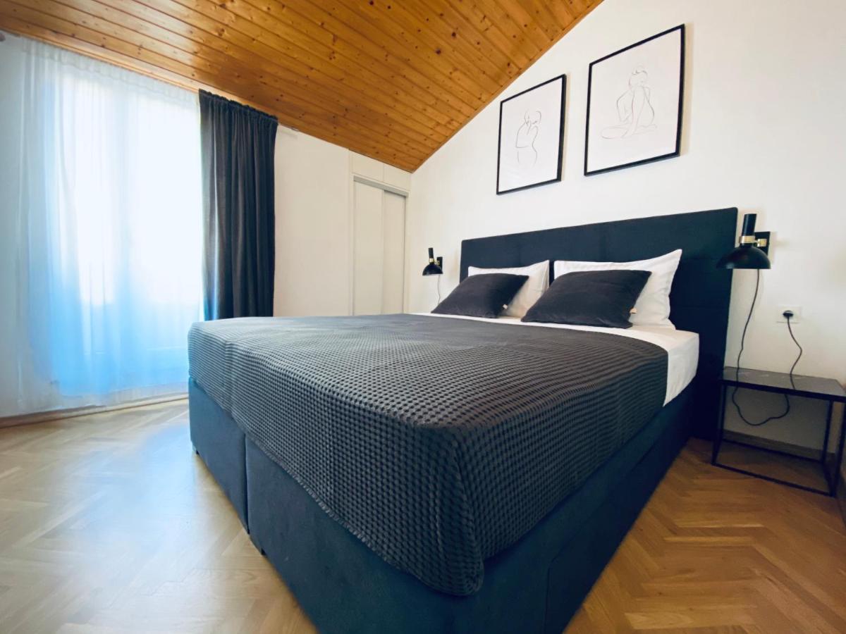 Cirjak Apartments Biograd Na Moru Exterior foto
