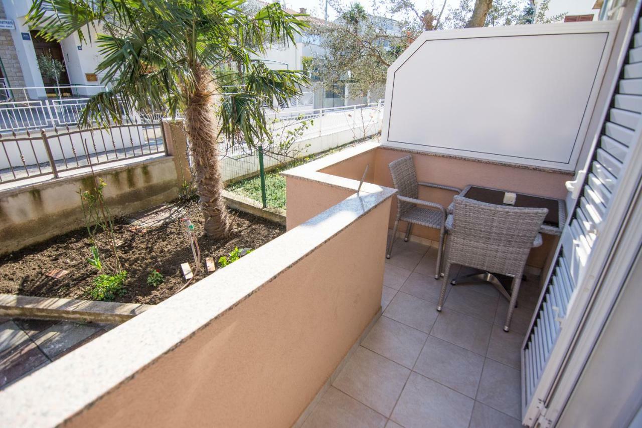 Cirjak Apartments Biograd Na Moru Exterior foto